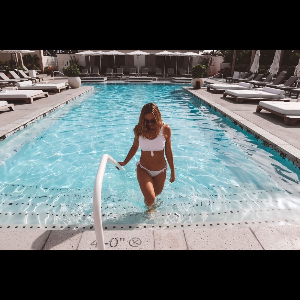 Tie knot front ribbed bikini set 👙